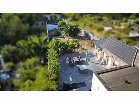 maison rénovée 3ch (+1 poss.)  terrasse et jardin.