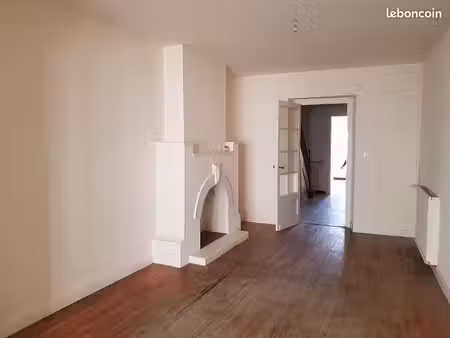 immeuble 9 pièces 228 m²