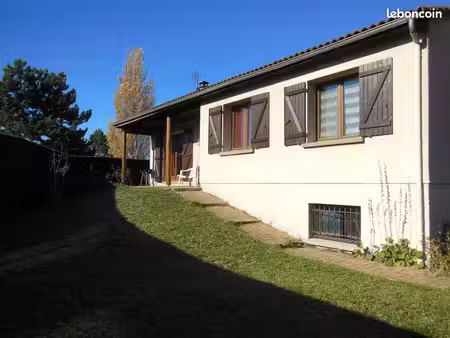 loue maison cournon