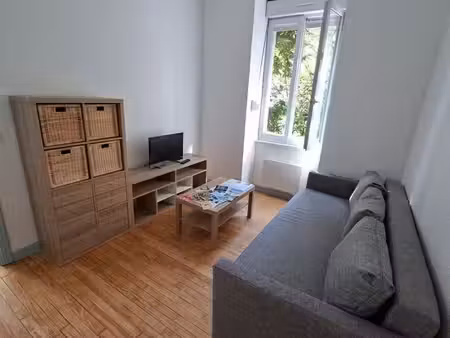 appartement meublé à 5min du cheylard toutes charges comprises