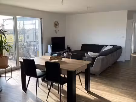 loue appartement 100m2 etalans au 31/10