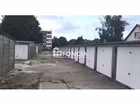 lock_up
