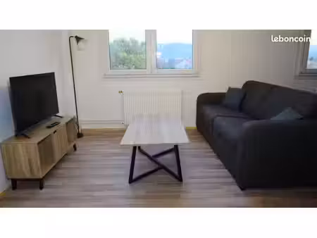 particulier loue appartement t1 dans résidence calme et sécurisée