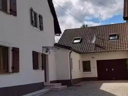 maison à lutter proche frontière suisse