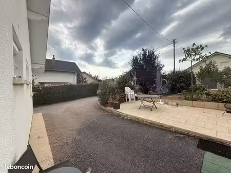 maison 4 pièces 82 m²