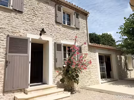 location maison longeville sur mer a l'annee