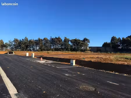 terrain à bâtir de 850 m² à martillac (33)