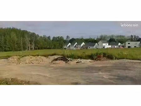 terrain à bâtir de 385 m² à tinteniac (35)
