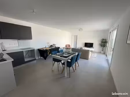 appartement 3 pièces 60 m²