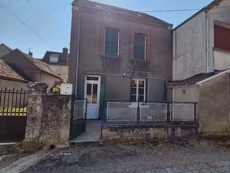 maison 4 pièces 65 m²