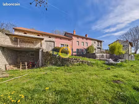 propriété 9 pièces 260 m²
