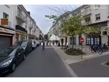 local commercial 65 m² tours