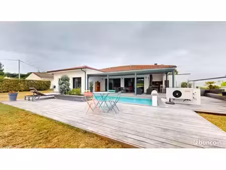 maison comtemporaine 175m2