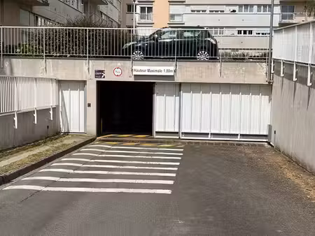 place de parking sécurisée à louer – saint-herblain