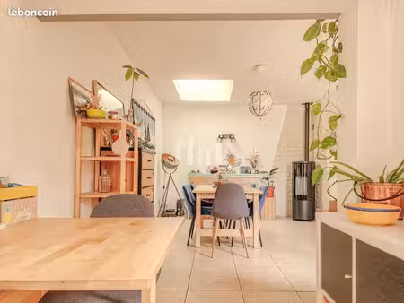 maison 4 pièces 60 m²