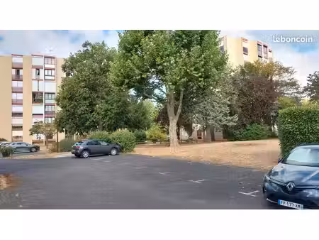 appartement 5 pièces 109 m²