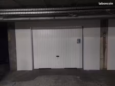 garage fermé 26m2