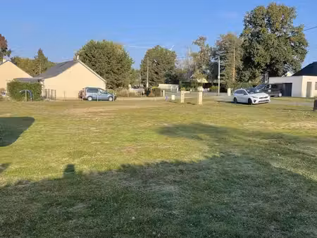 terrain à bâtir de 640 m² à beaufort-en-anjou (49)