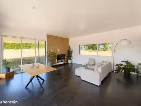 maison 6 pièces 152 m²