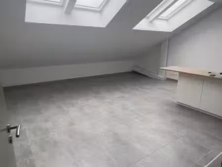 appartement t2 moderne 65 m² – lumineux  calme  parking & métro à proximité