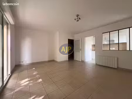appartement 2 pièces 49 m²