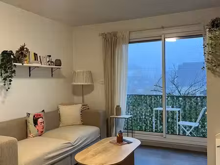 location appt t1 orvault ferrière  excellent état  32m²  610 euros cc