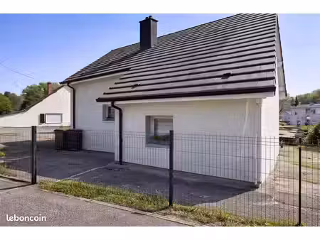 maison 6 pièces 106 m²