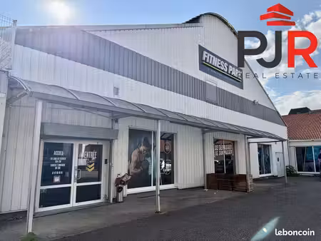 local commercial 908 m² nancy