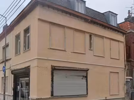 ◊ lille moulins – immeuble 180 m² – 5 lots – 4 logements + commerce – investisseur