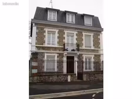 immeuble de 5 appartements