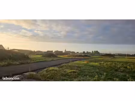 terrain 568 m² mons en pevele
