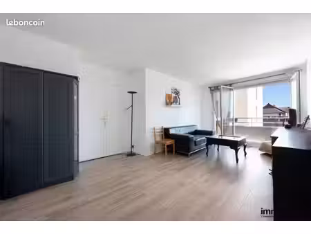 appartement 2 pièces 53 m²