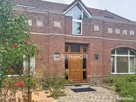 maison 5 pièces 184 m²