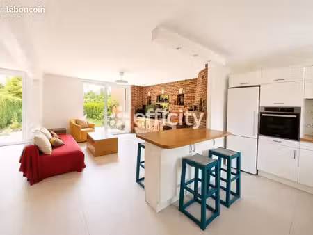 maison 5 pièces 95 m²