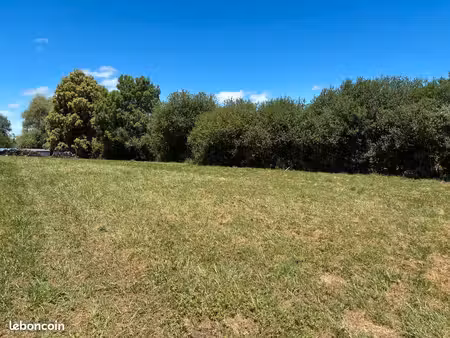 terrain constructible avec fort potentiel à monein