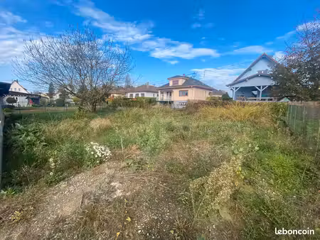 terrain constructible viabilisé