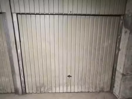 garage/box 13 m² gelos