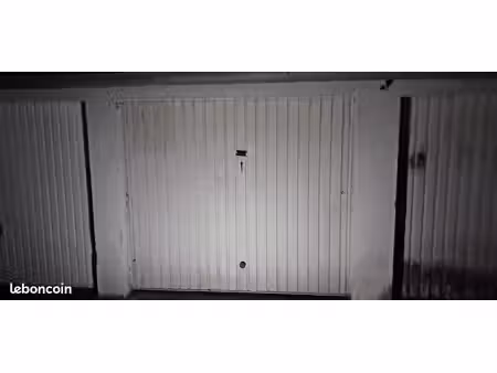 garage/box 12 m² pau