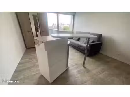 studio 1 pièce 22 m²