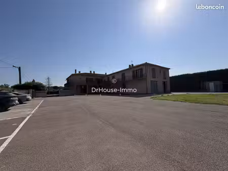 propriété 14 pièces 441 m²