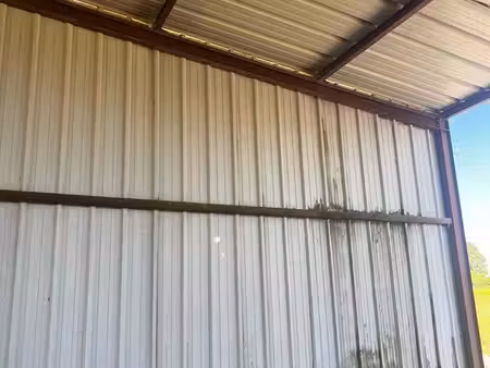 hangar 60 m2