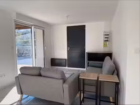 loue t2 meublé