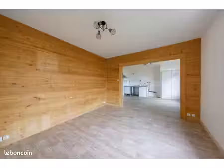 appartement 5 pièces 97 m²