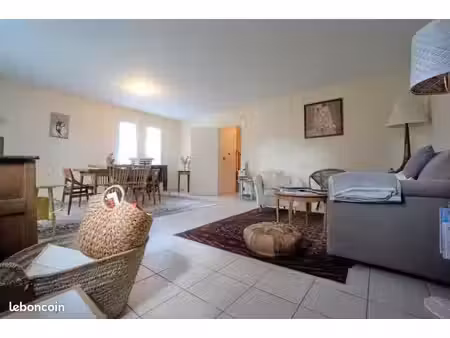 pavillon 4 pièces 107 m²