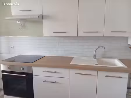 charmant f2 45 m2 avec terrasse