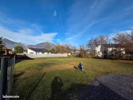 terrain 644 m² monthion