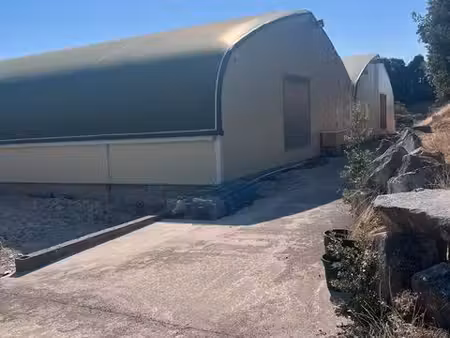 bâtiment professionnel