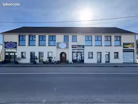 loue local commercial_ bureau