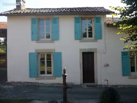 maison de village