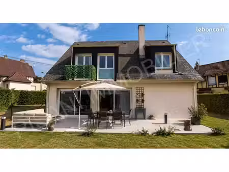 maison 5 pièces 147 m²